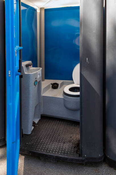 Best Portable bathroom rental  in Gloucester, MA